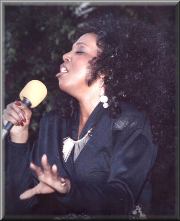 Twanna Turner rock, R & B, funk, and jazz singer